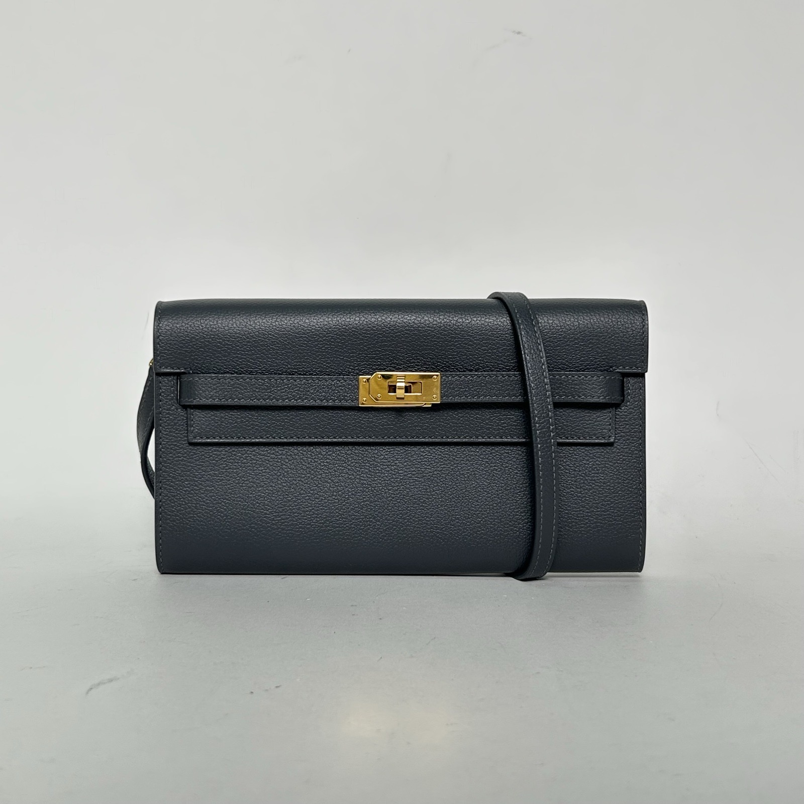 99新 Hermes/爱马仕 小花6珊 Kelly To Go 石板灰 W刻 金扣包