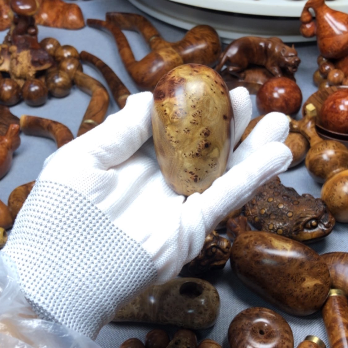 【闪购商品】木麻梨疙瘩火琉璃手把件