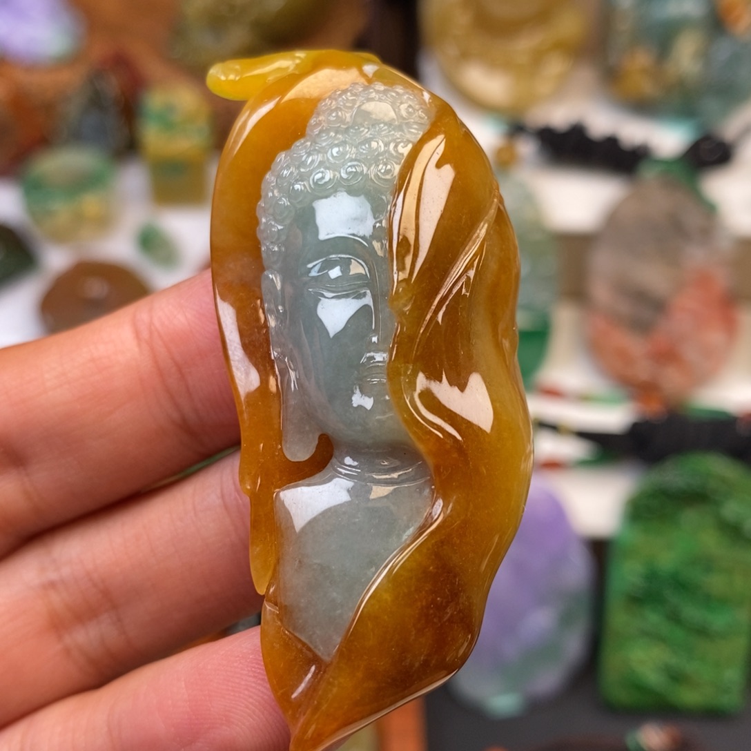 ****ᴬ翡翠未镶嵌颈饰一叶一菩提