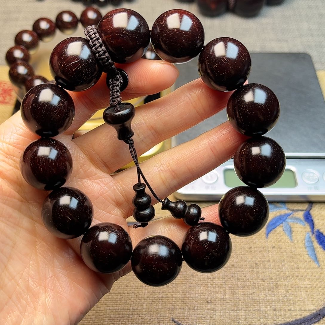 檀香紫檀（小叶紫檀）1.8满天星