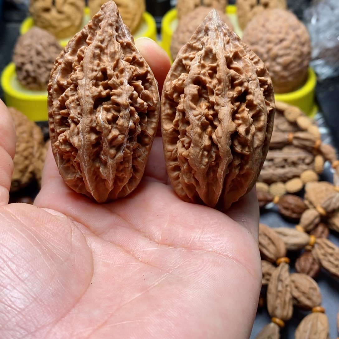 文玩核桃吊坠核桃56