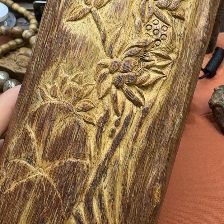 大叶紫檀（黑酸枝木类）