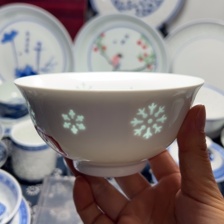 纯白5寸雕刻雪花饭碗