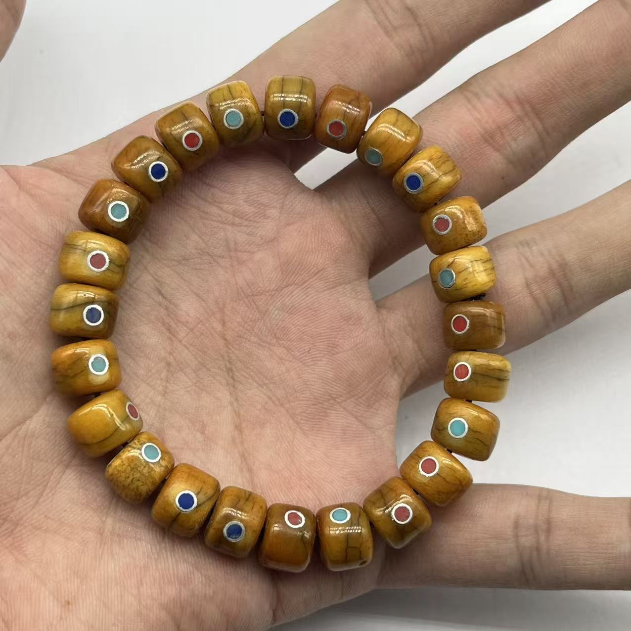 A1 耗牛骨手串镶嵌款卡8*10单圈 460 （配A1礼盒）