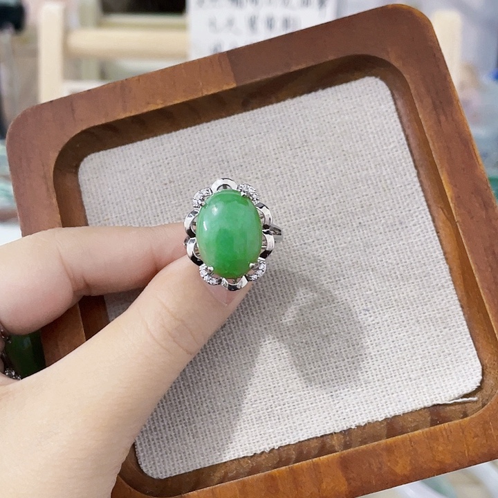 翡翠未镶嵌颈饰天然翡翠Ａ货