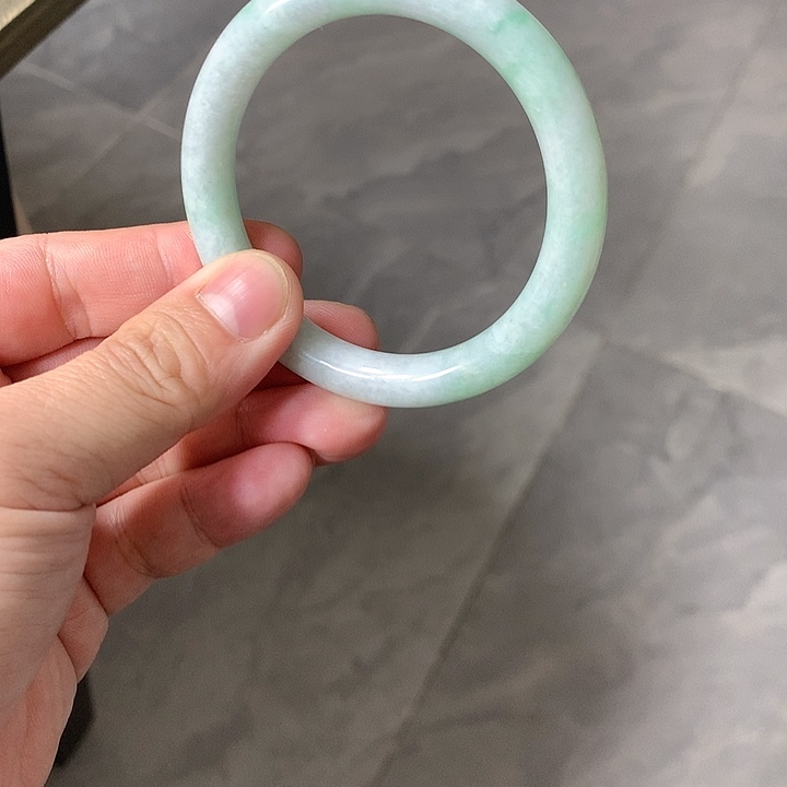 翡翠颈饰未镶嵌54.5圈