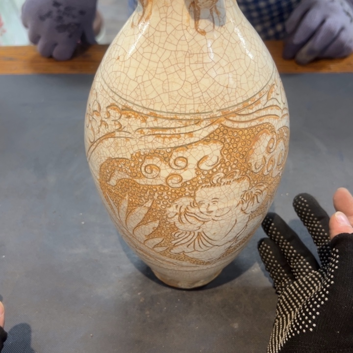 勇***心瓷片拾六家的瓷器瓷器