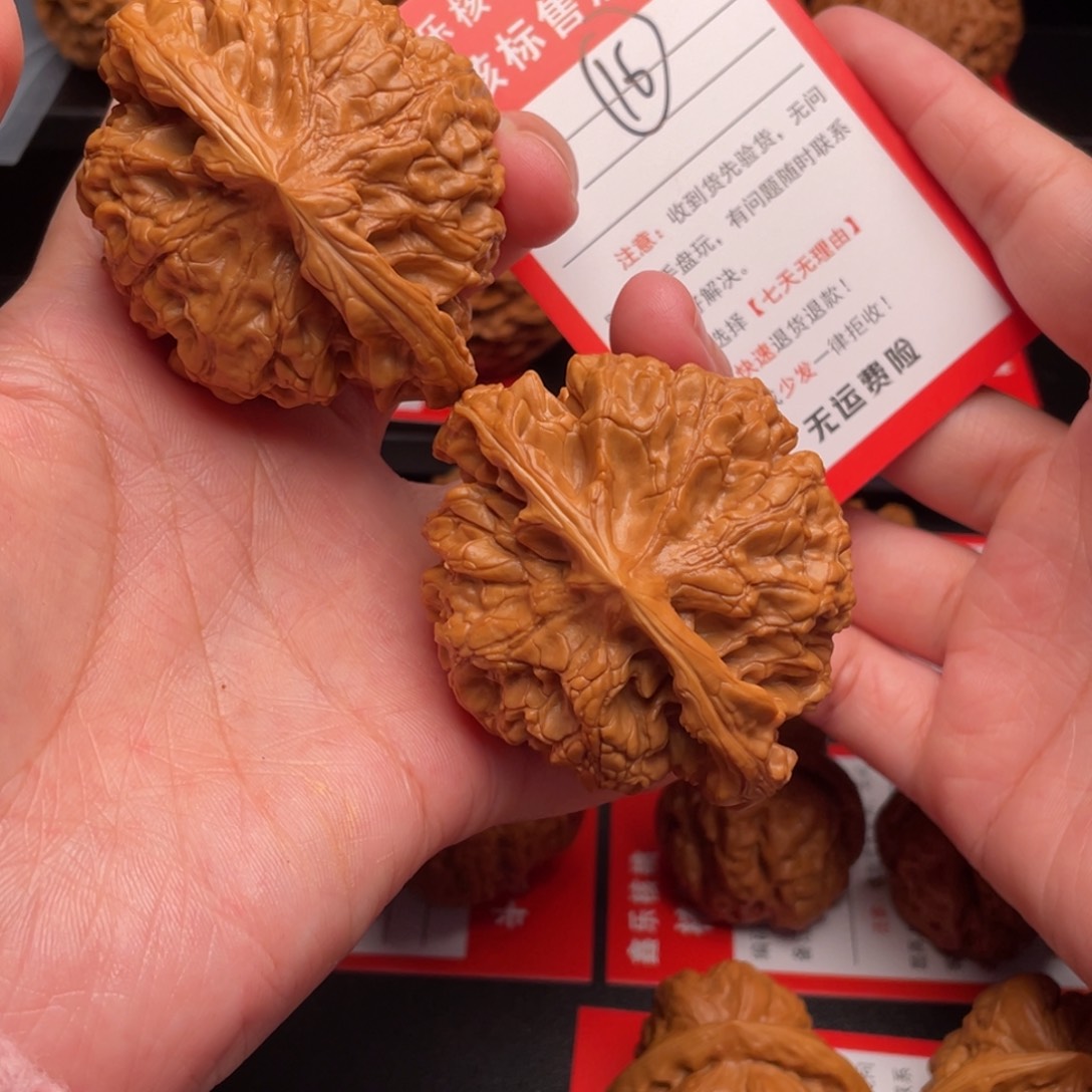 文玩核桃把件官帽57