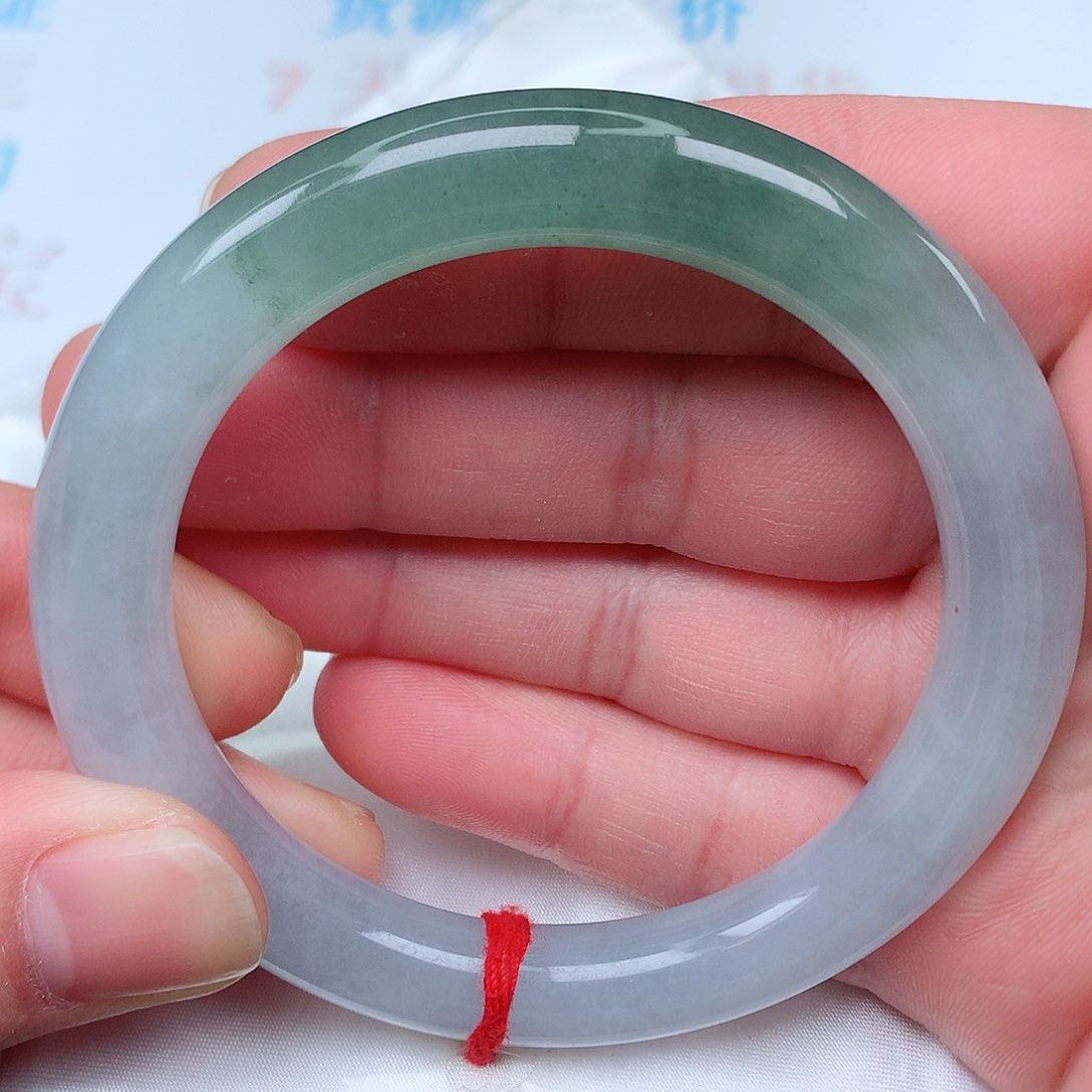 翡翠手镯（圆镯）未镶嵌