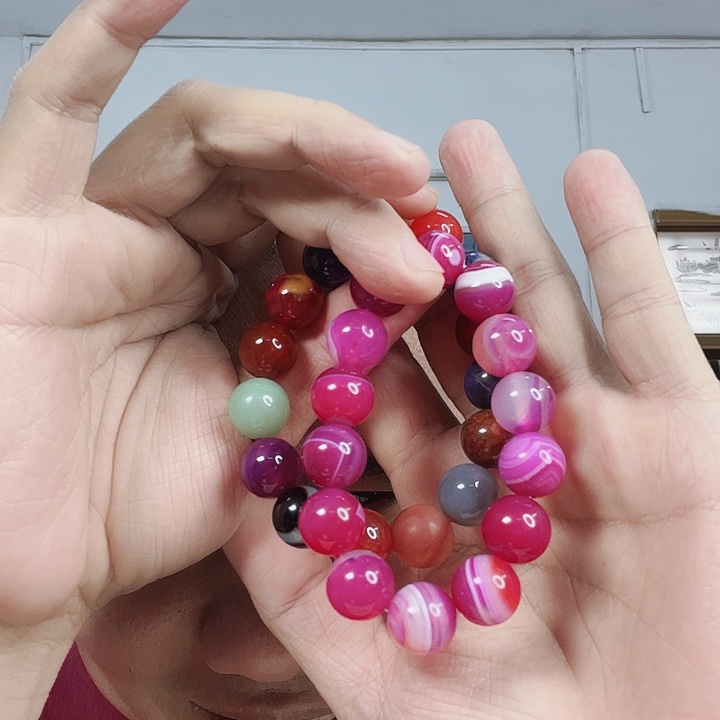 玛瑙手链未镶嵌T19两件红龙参