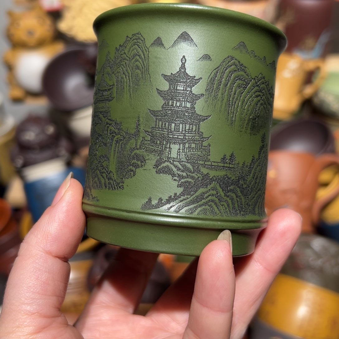 紫砂茶杯宜兴紫砂抓主人杯