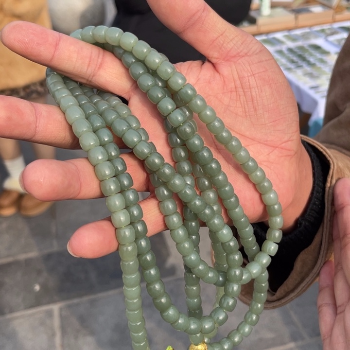 和田玉未镶嵌颈饰多样性发货，发其一