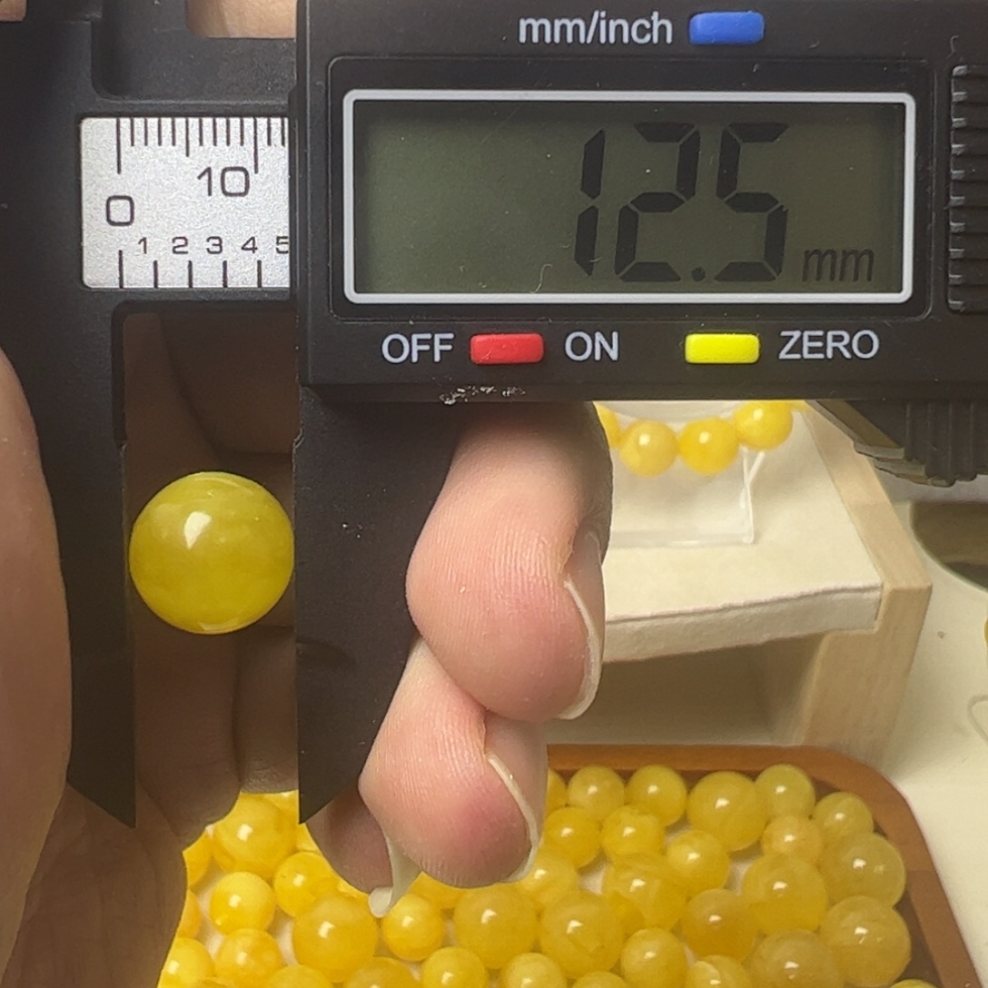 琥珀未镶嵌裸石微瑕单珠005