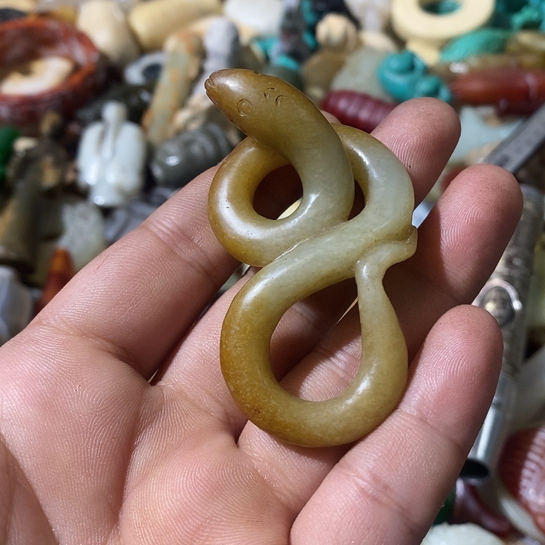 老***童和田玉（糖玉）未镶嵌挂件