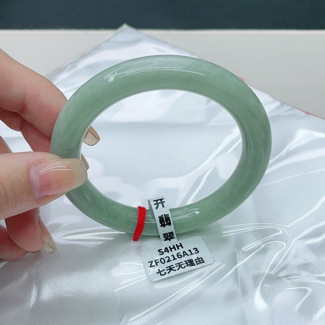 翡翠手镯未镶嵌圆55.5