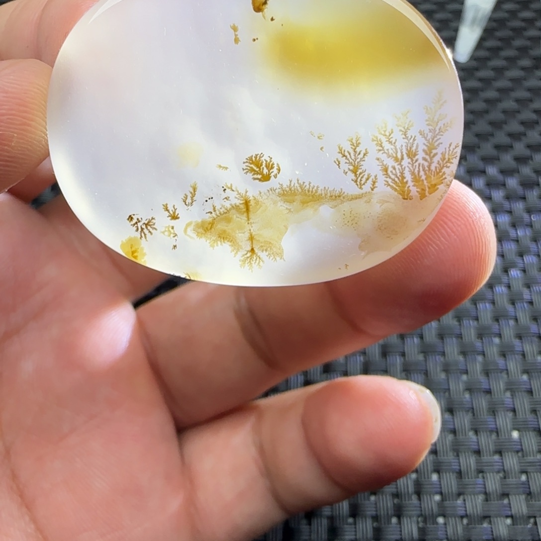 煜***未镶嵌颈饰玛瑙/玉髓