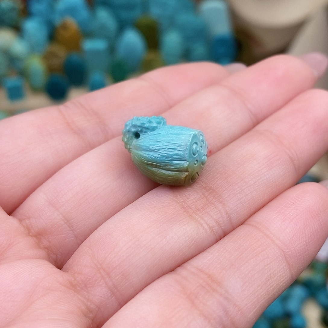 绿松石珠宝奇石未镶嵌