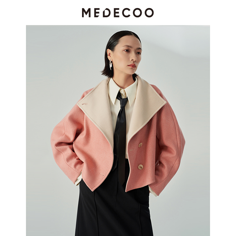 MEDECOO/墨蒂珂冬季新款大翻领O型羊毛呢大衣短外套MHD20110