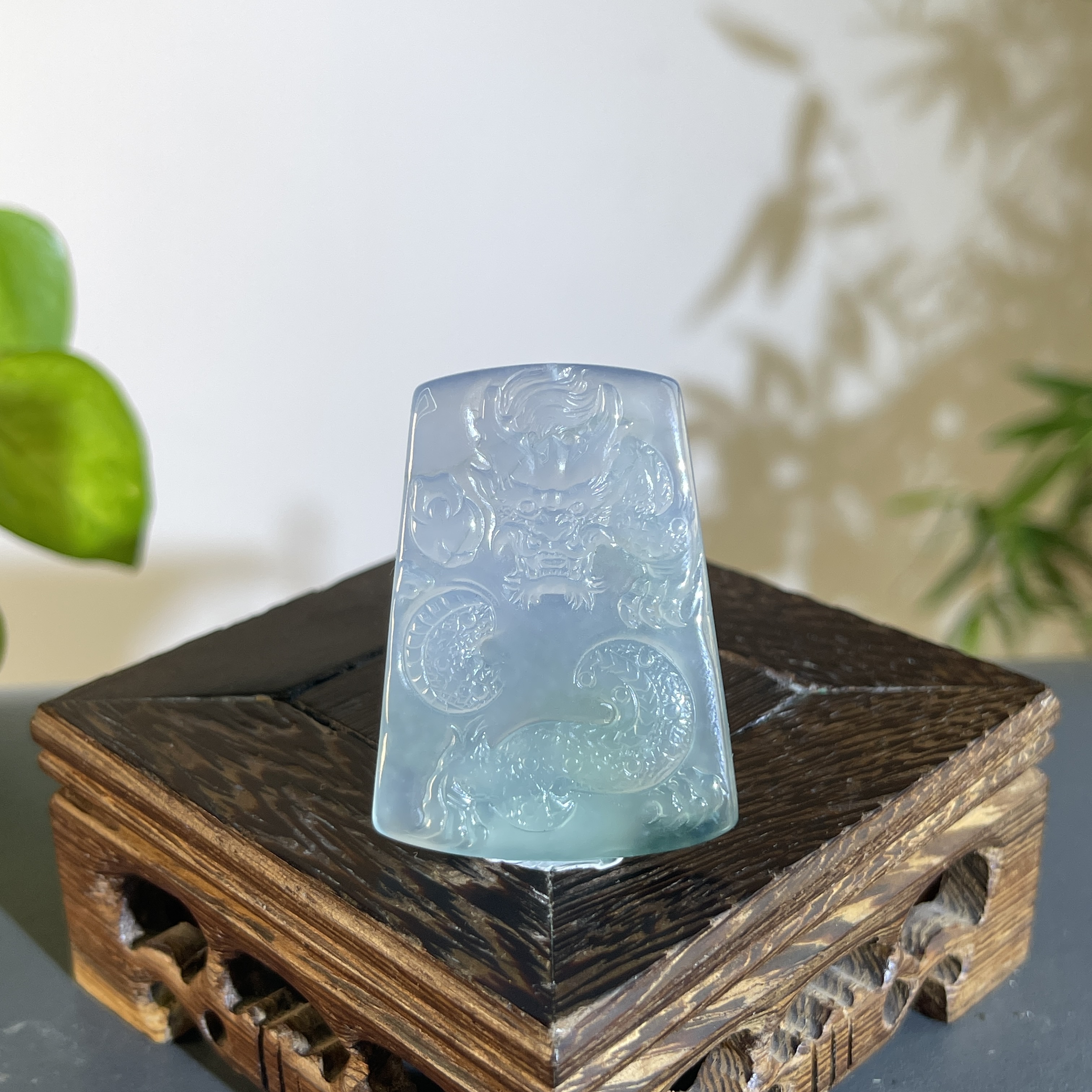 JCA08-264 天然缅甸A货翡翠  龙牌