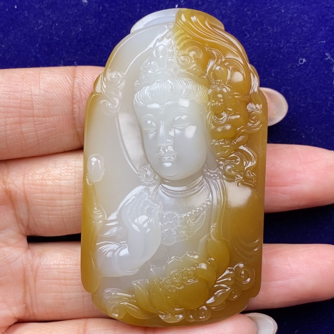 和田玉未镶嵌挂件