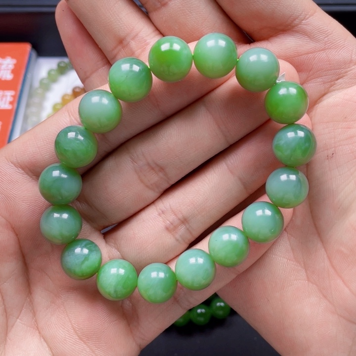 未镶嵌手串和田玉