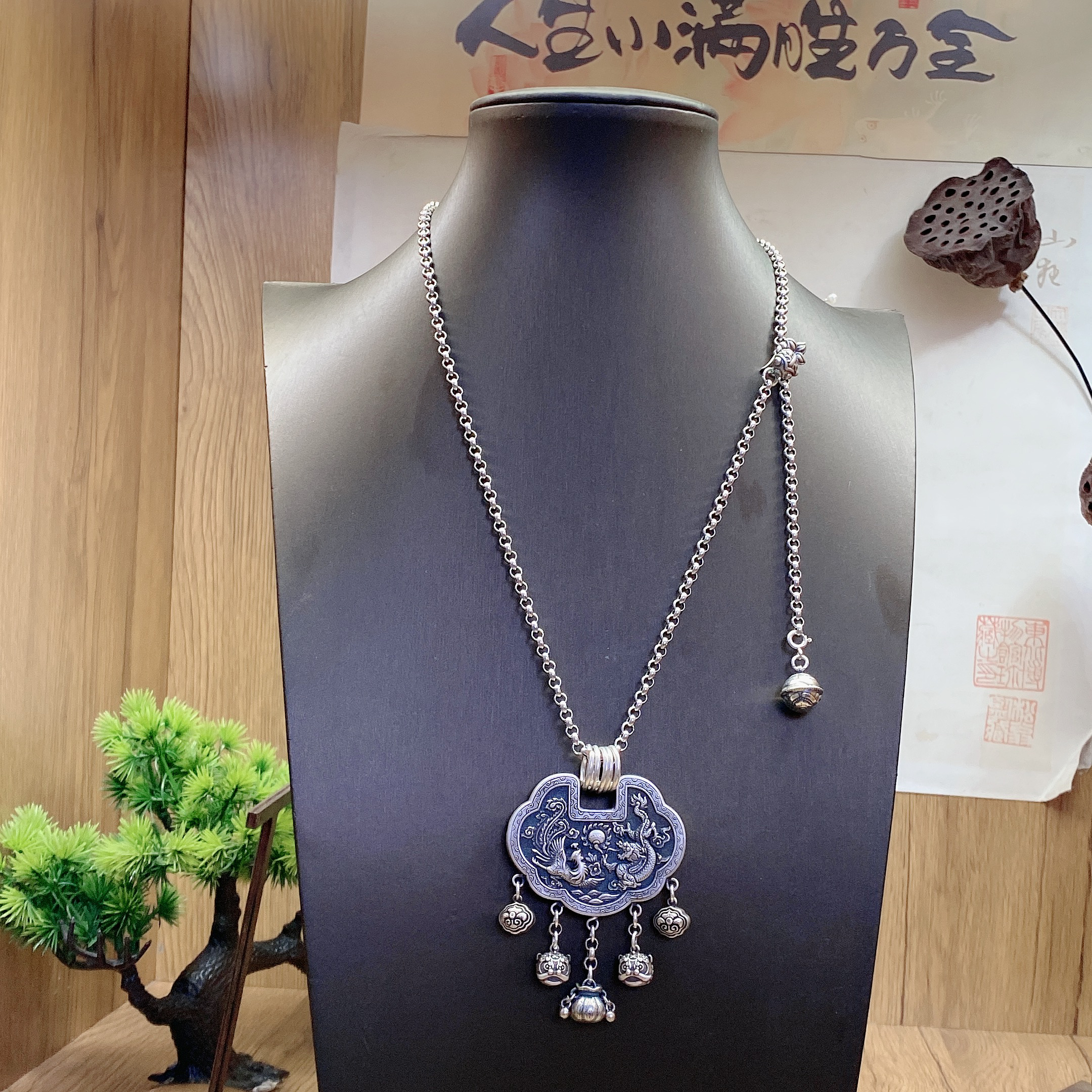吊坠足银 英英手工錾刻银吊坠