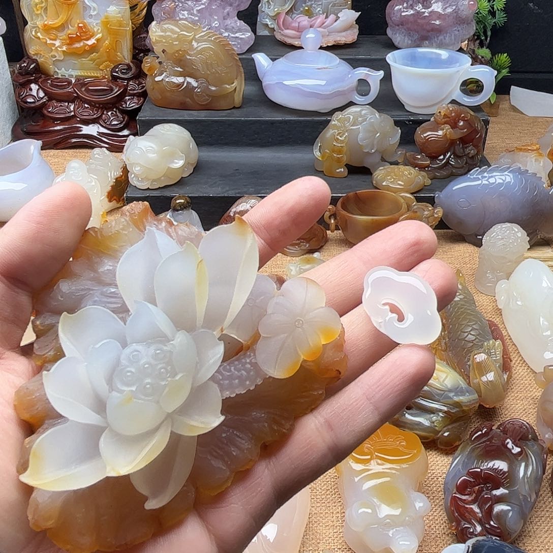 玛瑙/玉髓玛瑙未镶嵌大*毛