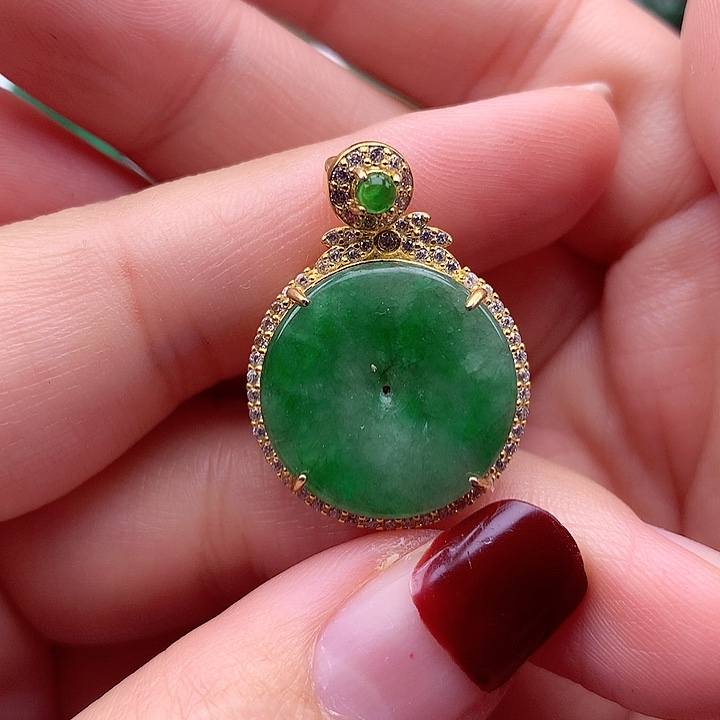 翡翠颈饰银S925镶嵌翡翠