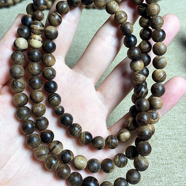 沉香手串阳**媚达拉干0.85多圈36克