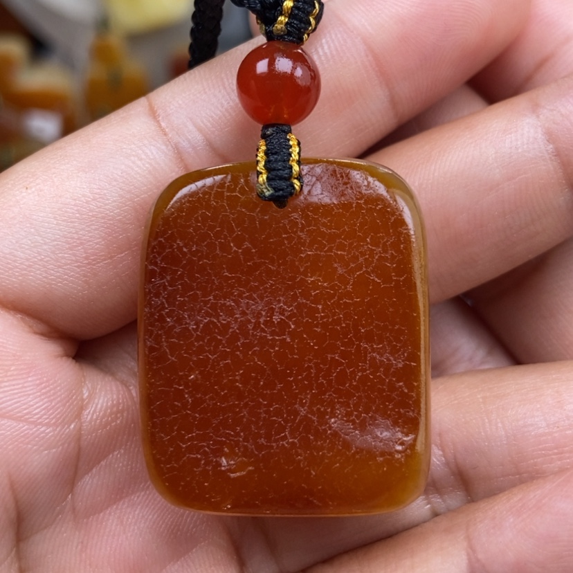 【闪购商品】琥珀颈饰未镶嵌