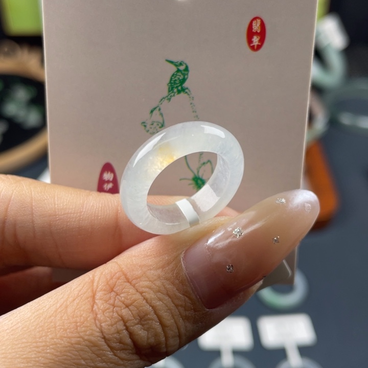 翡翠未镶嵌戒指天然