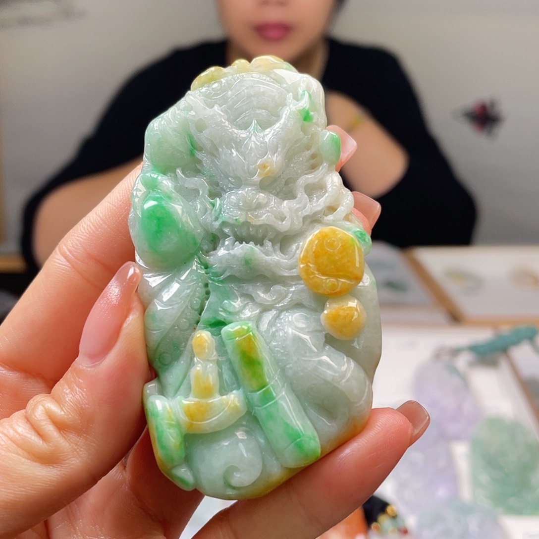 翡翠吊坠(不含链)未镶嵌