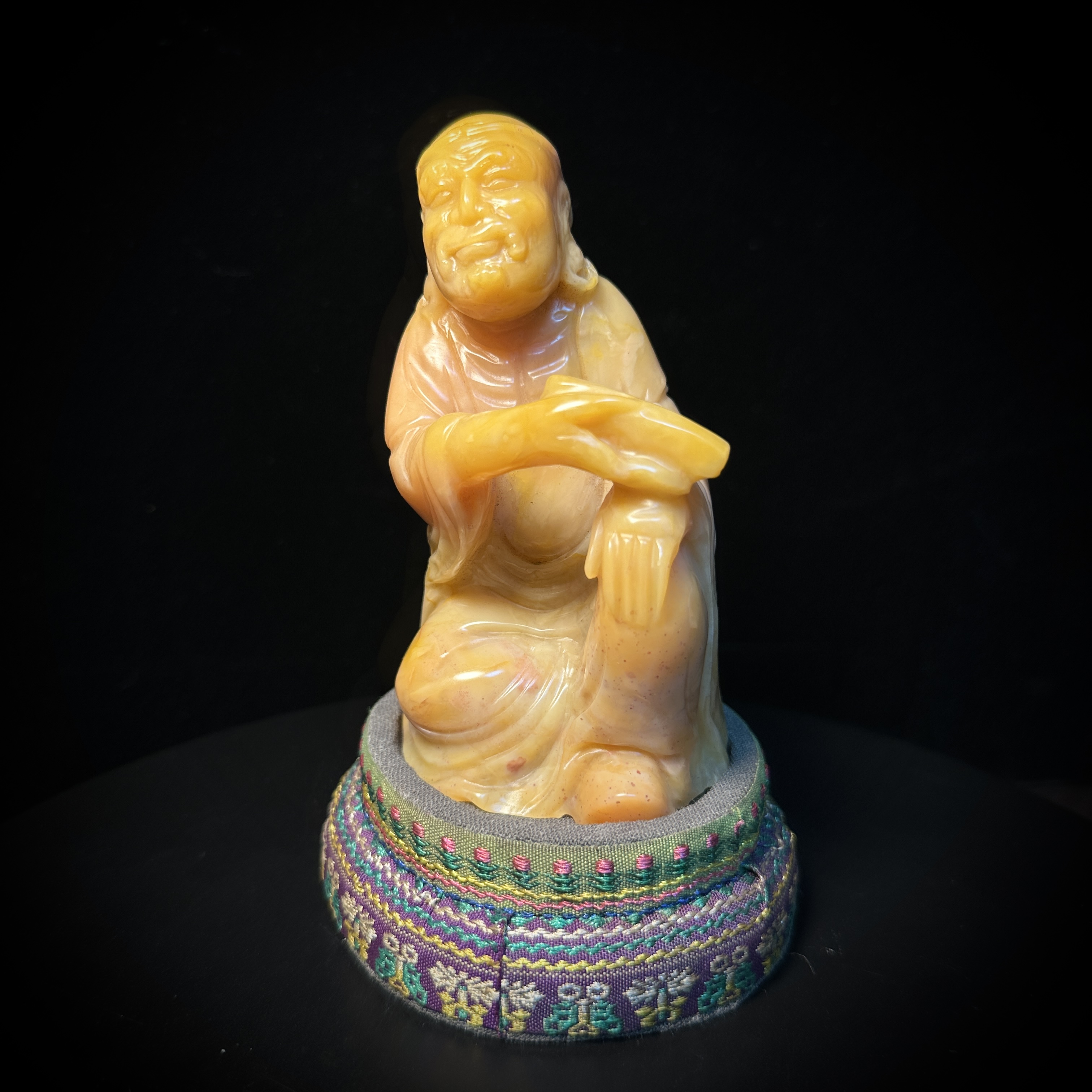 寿山田黄石达摩造像