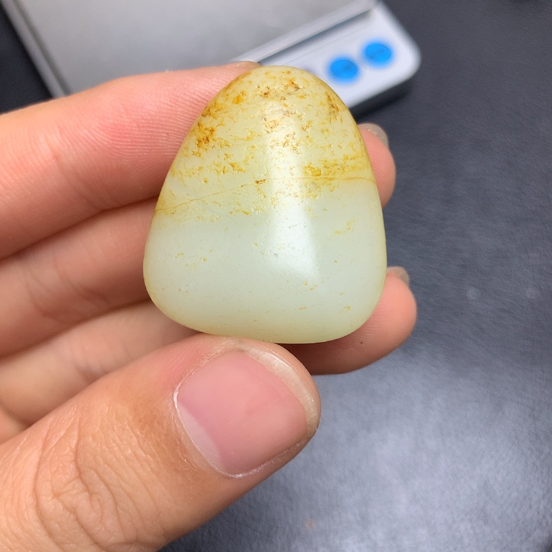 和田玉（糖玉）未镶嵌挂件