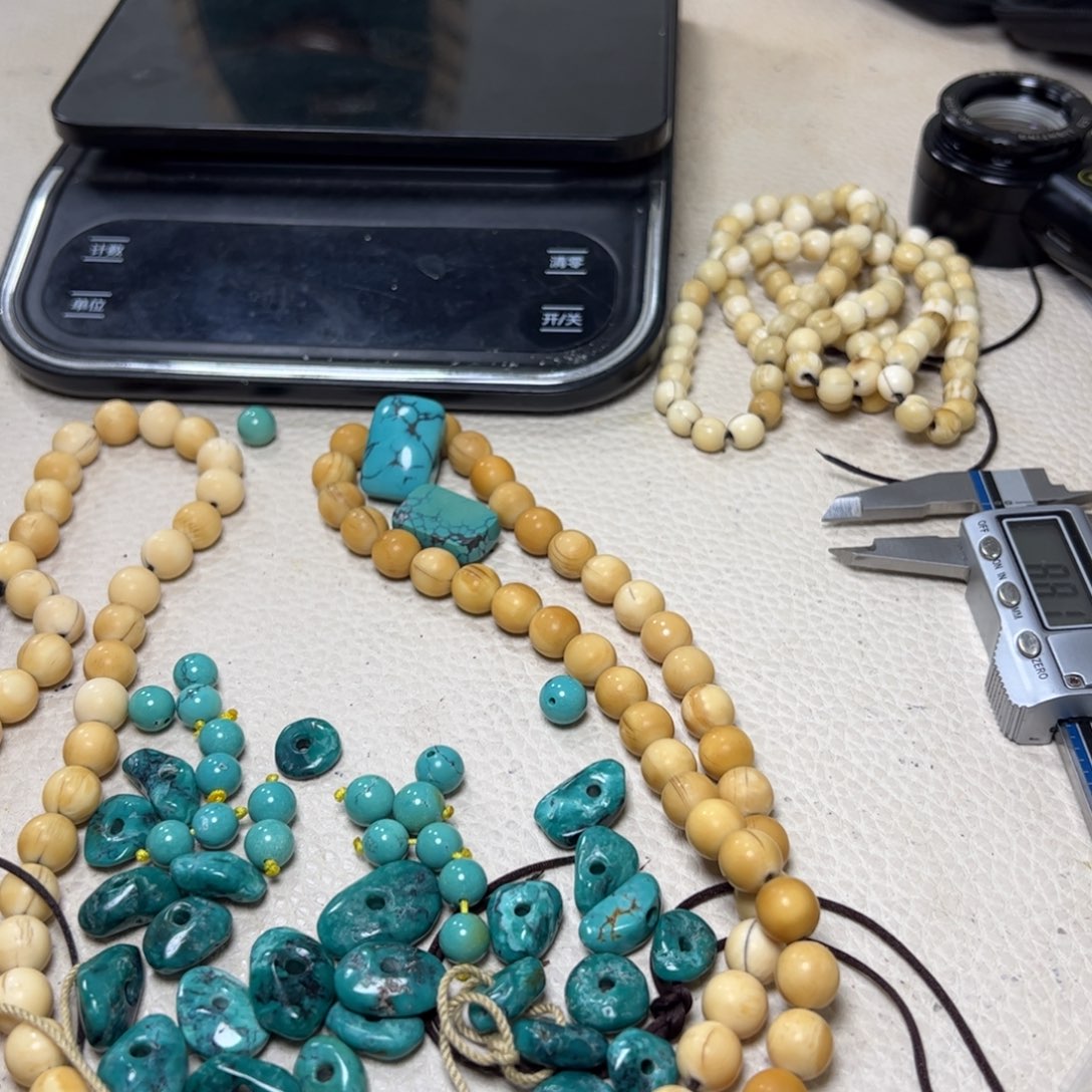 南红玛瑙手链合金