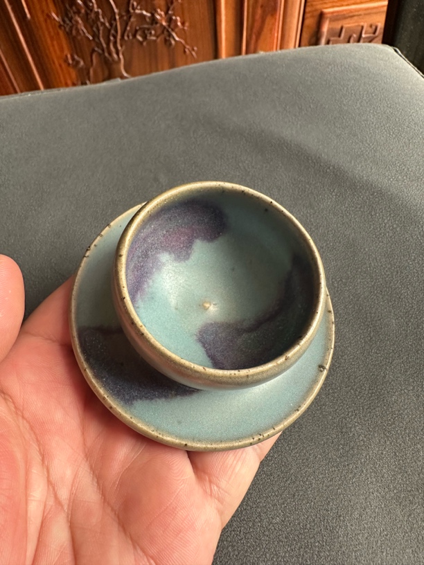 鹤壁窑钧瓷茶托，品相完整。