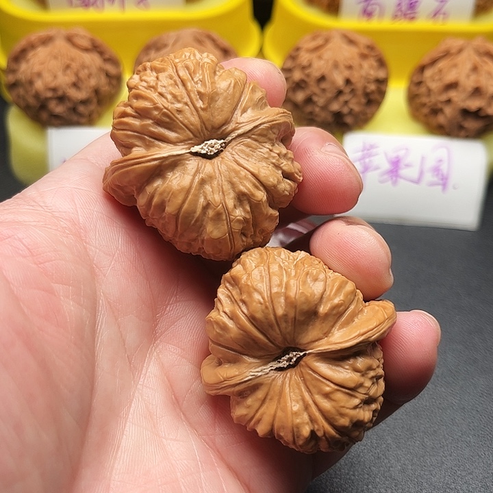 吊坠文玩核桃南瓜墩打底