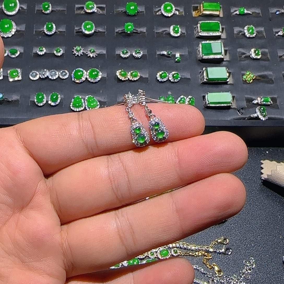 翡翠银S925镶嵌耳饰