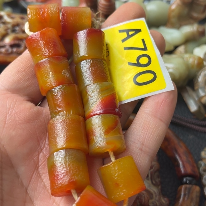 玛瑙/玉髓颈饰合金