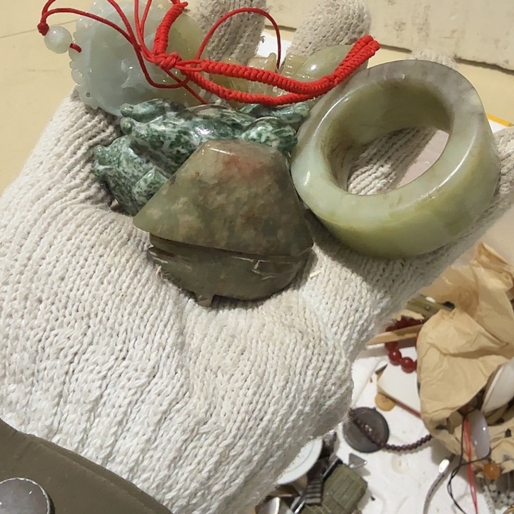 用***6扇子把h呼呼呼就斤斤计较扭扭捏捏