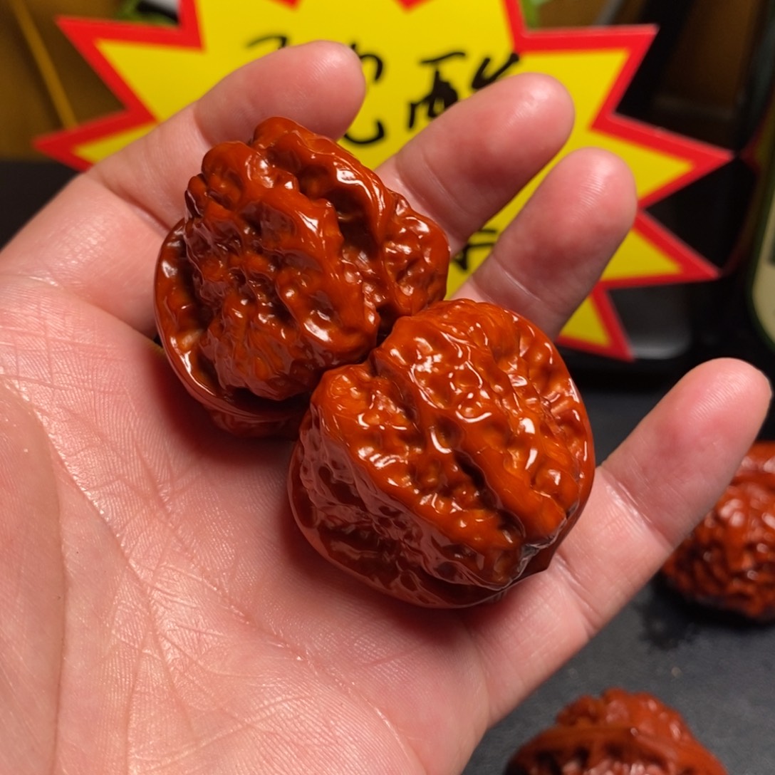 文玩核桃吊坠?****⁰39蛤蟆头