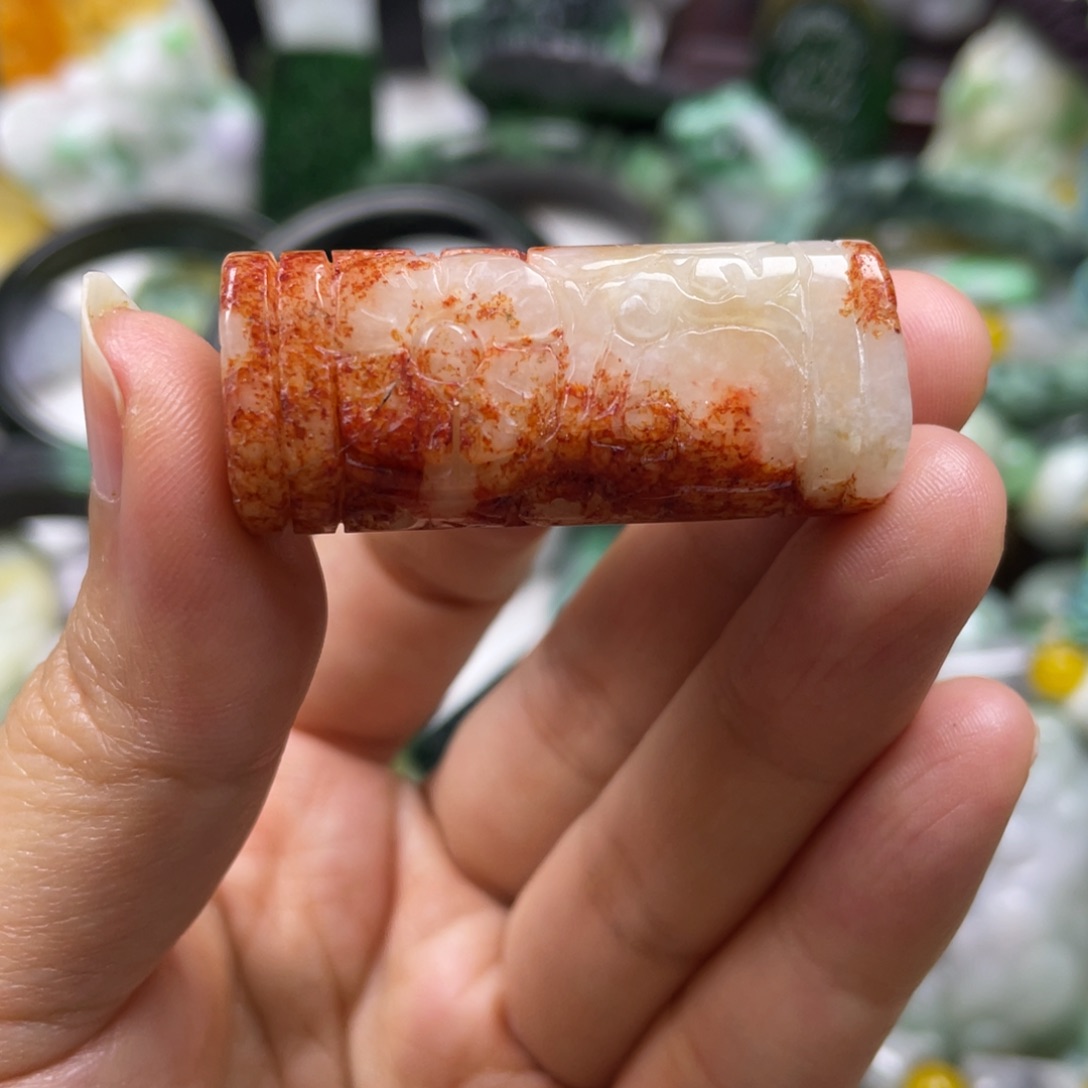 翡翠颈饰未镶嵌没****薇牌子