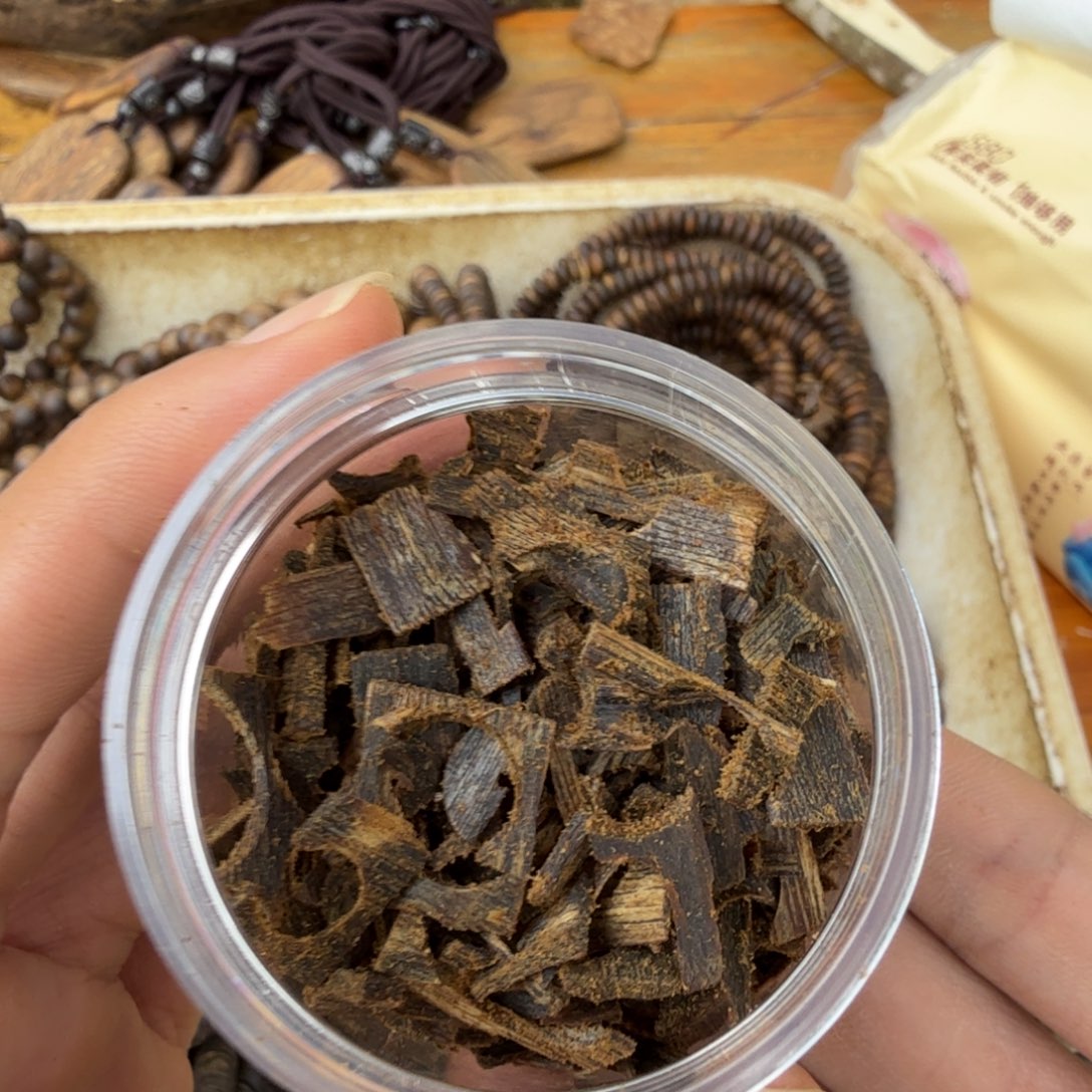 沉香碎屑沉香20克沉水碎料多样性发一