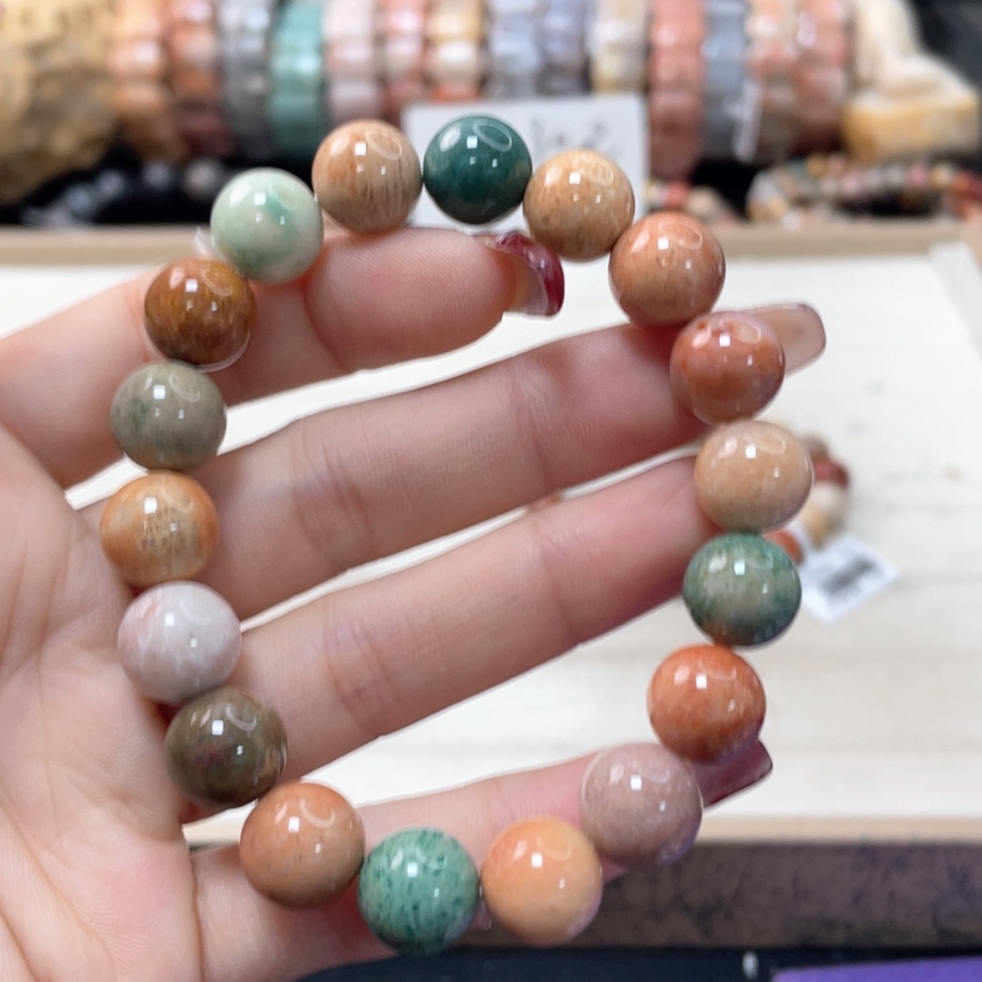 硅化珊瑚（珊瑚玉）手链未镶嵌?****Y004