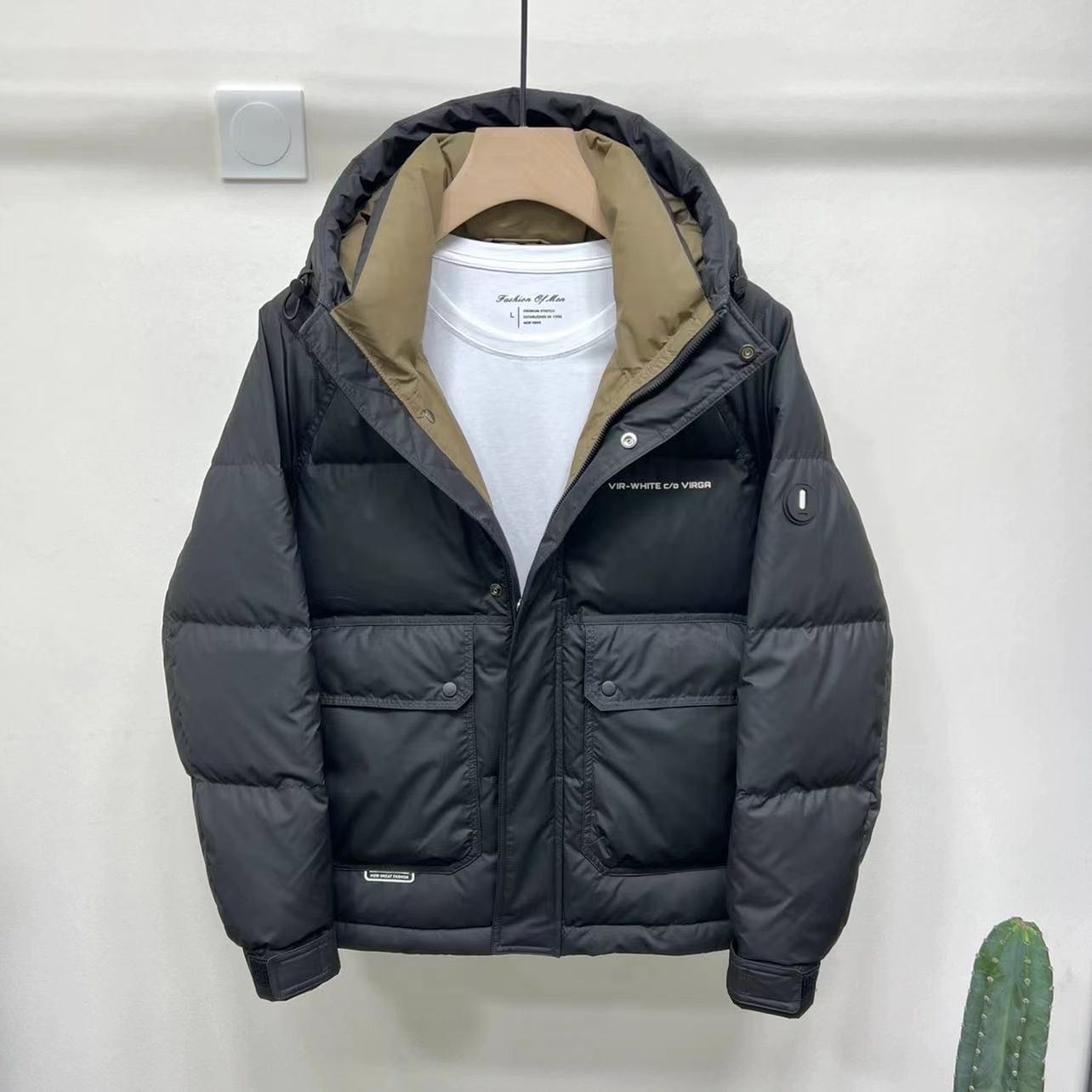 Y 8008 冬季御寒保暖锁温防寒服男士百搭时尚休闲潮流断码外套