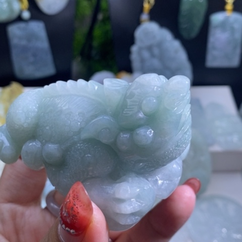 【闪购商品】颈饰未镶嵌翡翠金蟾