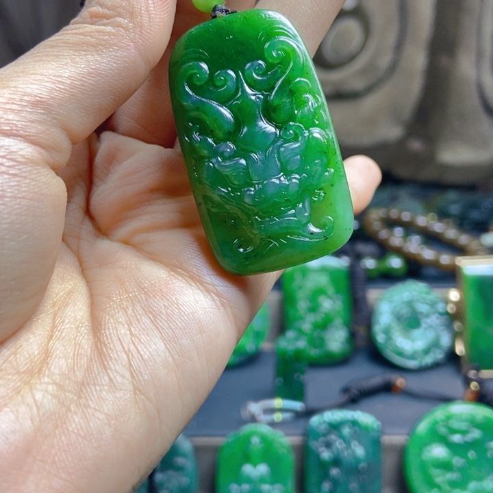 未镶嵌和田玉珠宝半成品