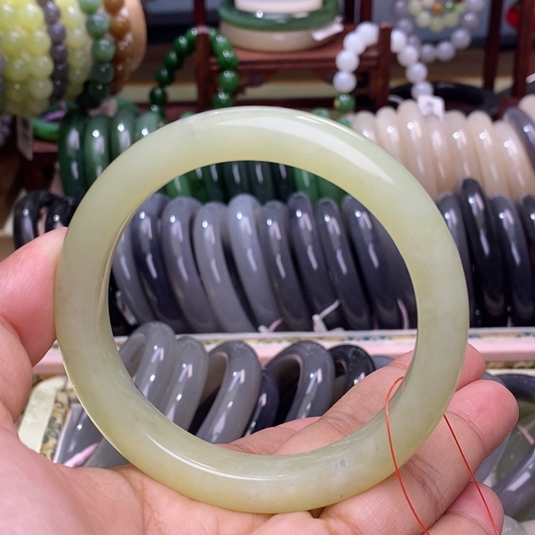 和田玉未镶嵌收藏级老矿料手镯60.6新疆若羌黄口