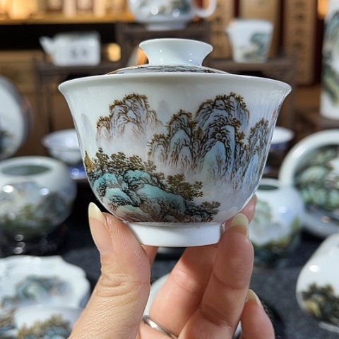 陶汪派山水汪沁粉彩特价不退不换