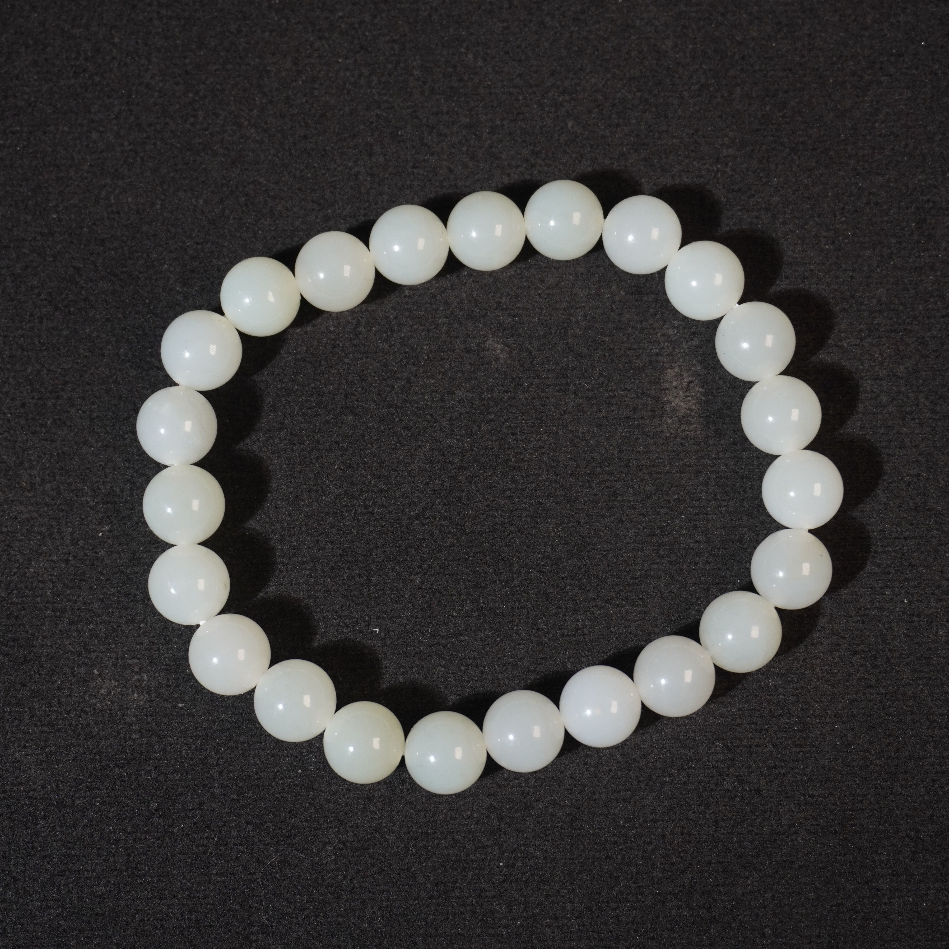 8NA48 清 和田玉素面圆珠手串